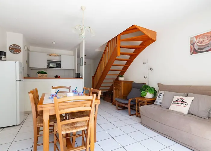 Maison Au Centre, 4 Pers, Parking, Animaux, Pres Du Telepherique - Fr-1-296-437 Holiday home *